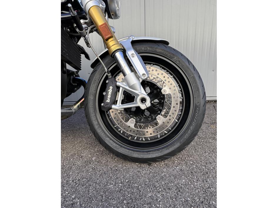 BMW R NineT
