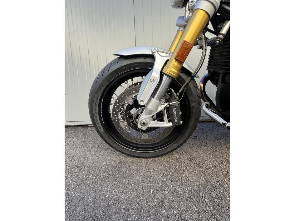 BMW R NineT