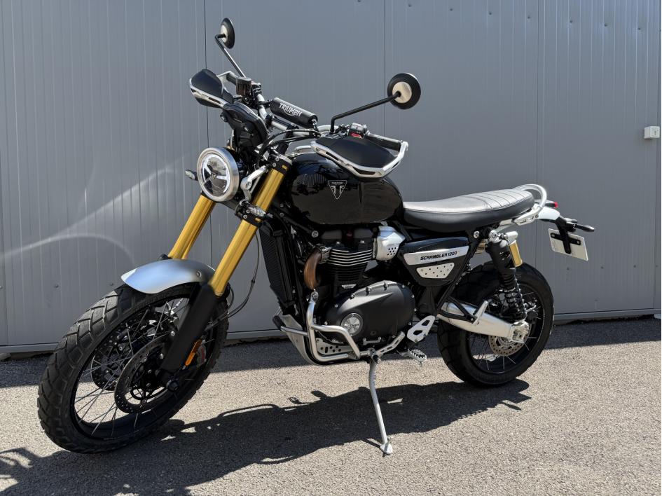 TRIUMPH SCRAMBLER 1200 XE