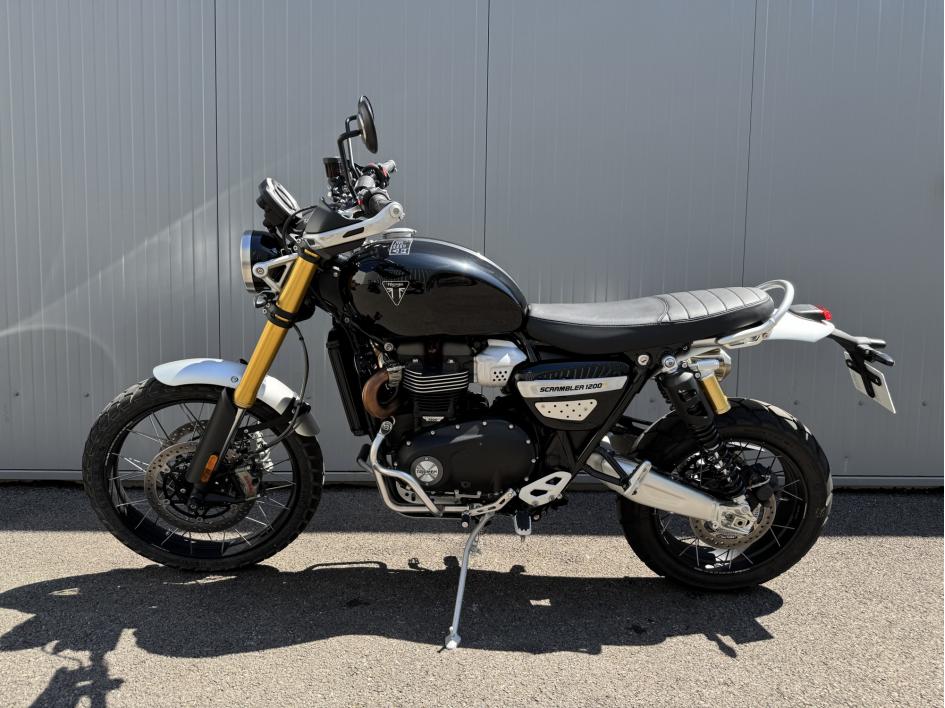 TRIUMPH SCRAMBLER 1200 XE