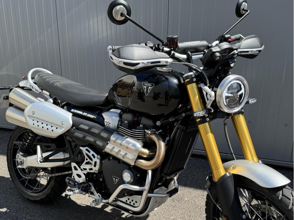 TRIUMPH SCRAMBLER 1200 XE