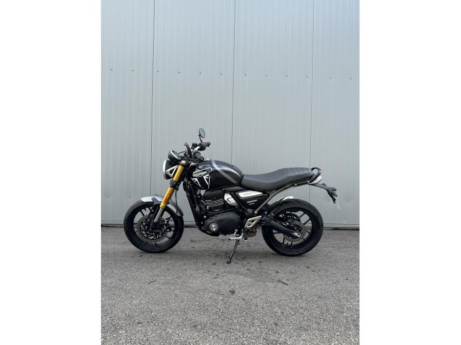 TRIUMPH SPEED 400 - faible kilométrage