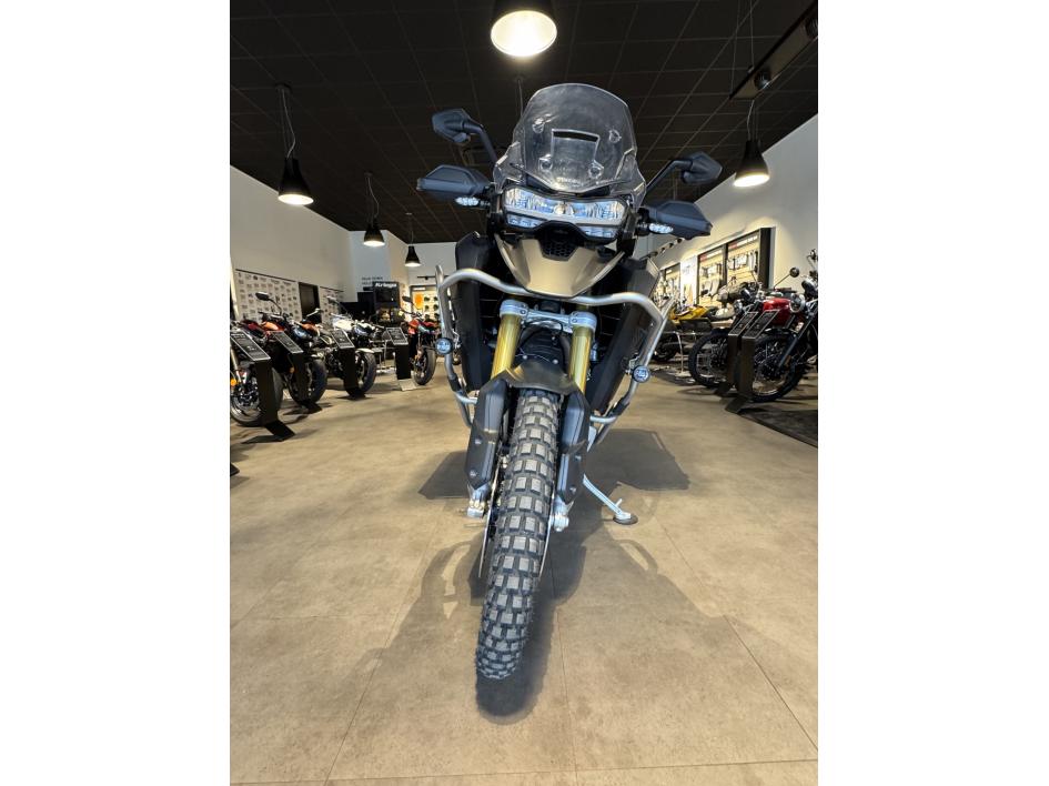 TRIUMPH TIGER 1200 EXPLORER