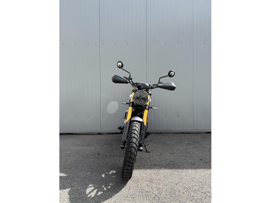 TRIUMPH Scrambler 400 X - faible kilométrage