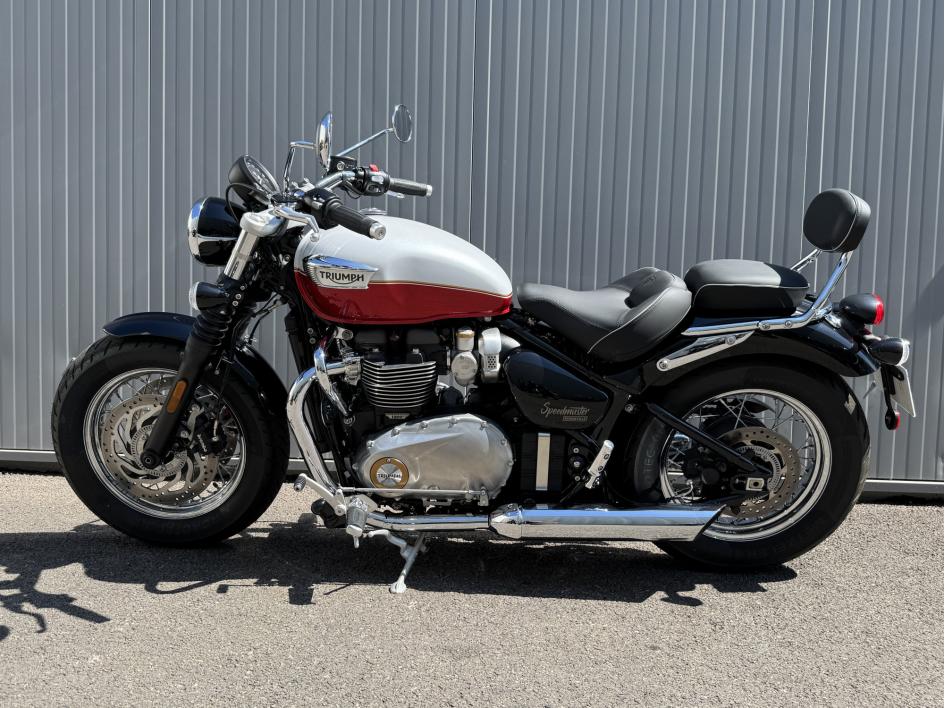 TRIUMPH BONNEVILLE SPEEDMASTER 1200