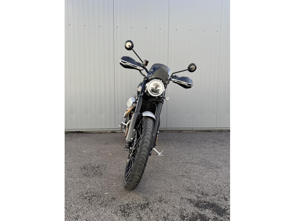 TRIUMPH SCRAMBLER 1200 XC - NOIR