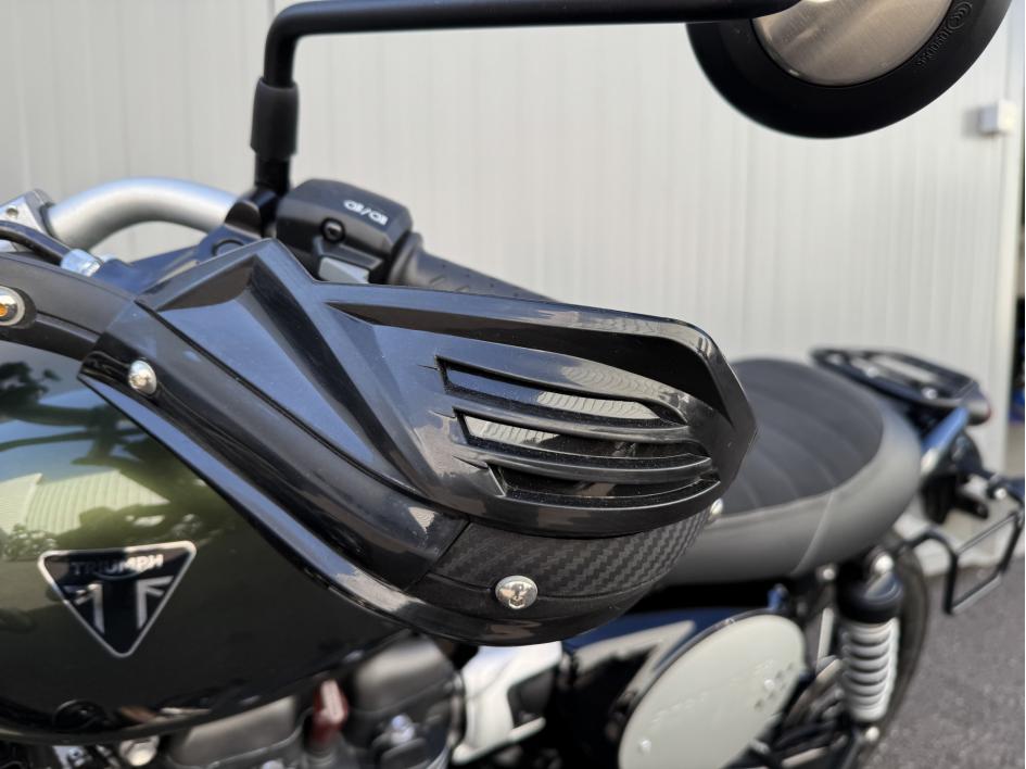 TRIUMPH SCRAMBLER 900 X - Chrome Edition