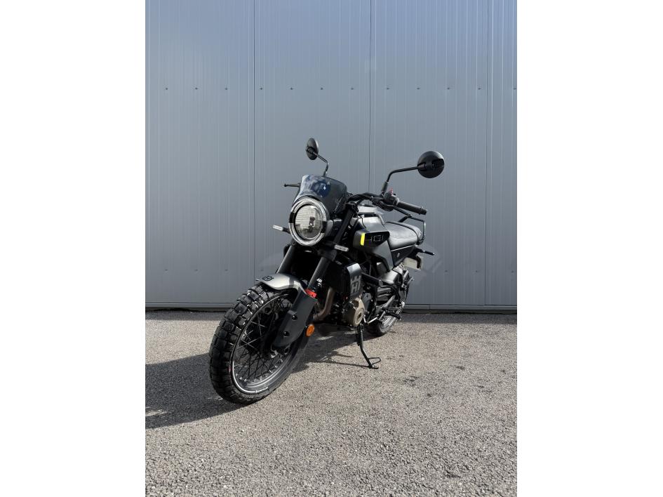 HUSQVARNA 401 VITPILEN