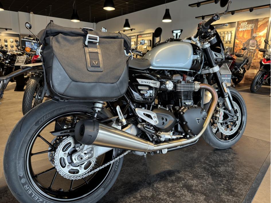 TRIUMPH TRIUMPH SPEED TWIN 1200 BREITLING EDITION